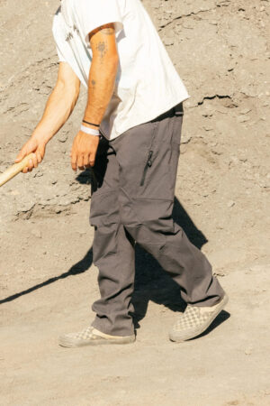 Men's Anything Cargo Pant Relaxed Fit Charcoal